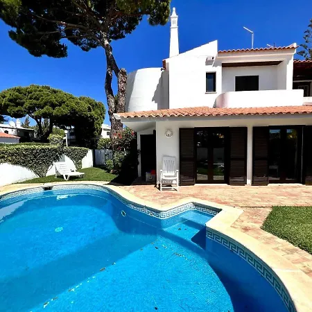 Vilamoura Traditional Villa With Pool By Homing Exterior photo