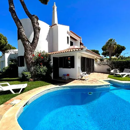Vilamoura Traditional Villa With Pool By Homing Exterior photo